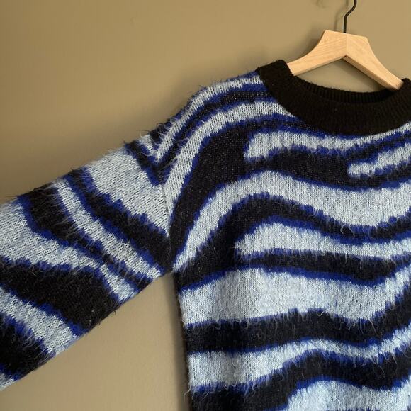 Anthropologie Salma Striped‎ Eyelash Sweater Blue Black Sz XS Casual Comfortable - Picture 7 of 13